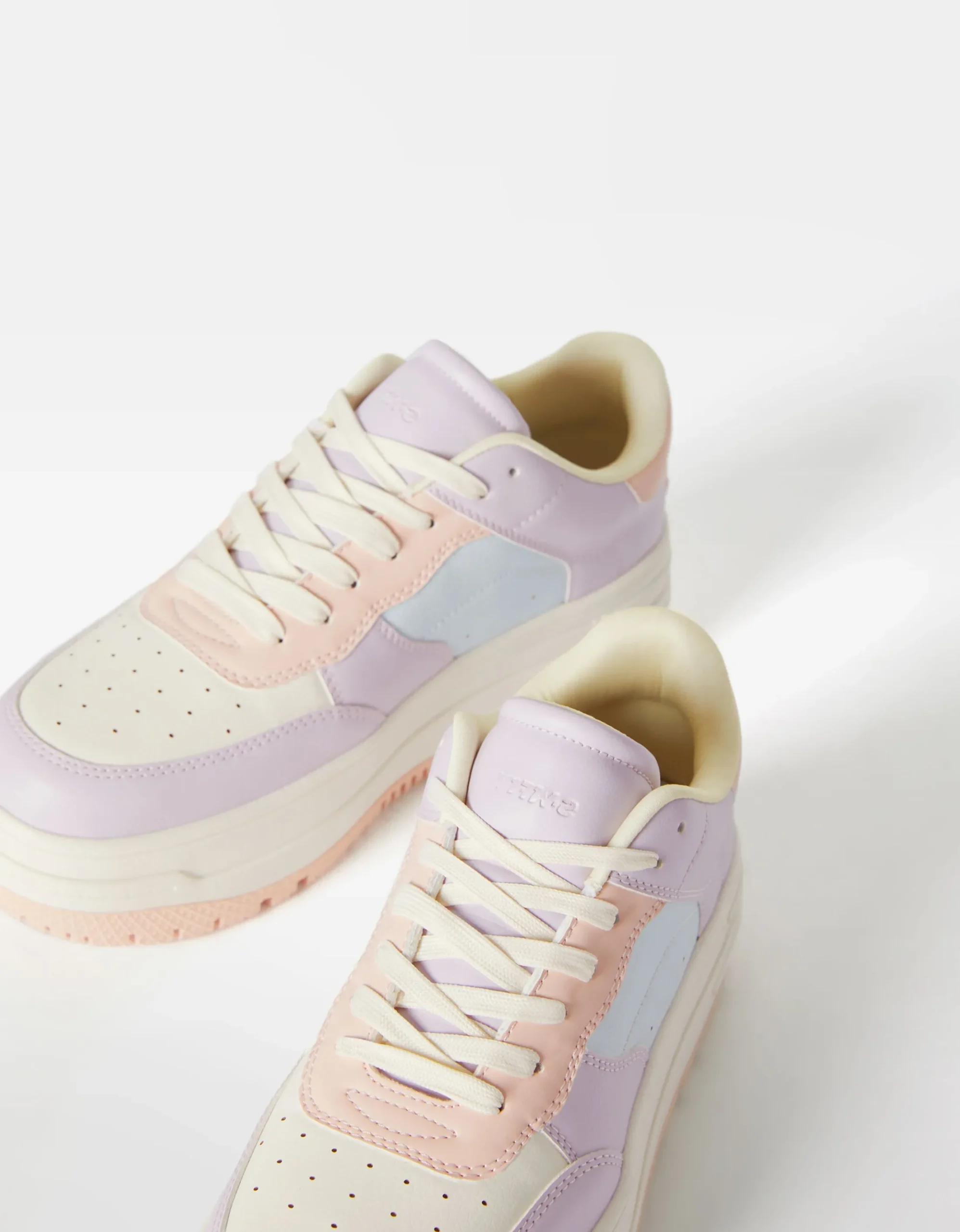 FEMME BERSHKA BSK Teen*Baskets plateforme bimatière