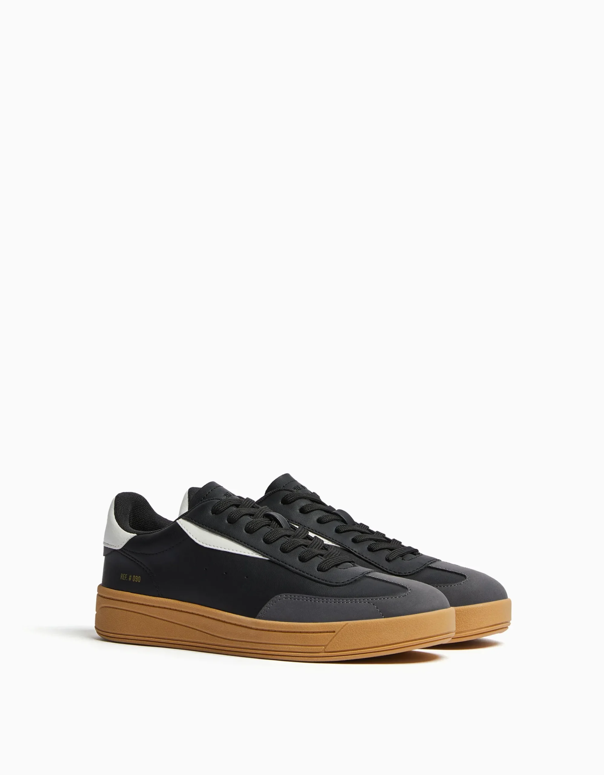 FEMME BERSHKA Chaussures*Baskets style rétro