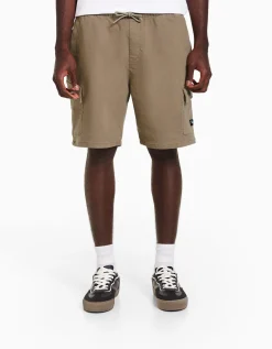 HOMME BERSHKA Bermudas*Bermuda jogger cargo