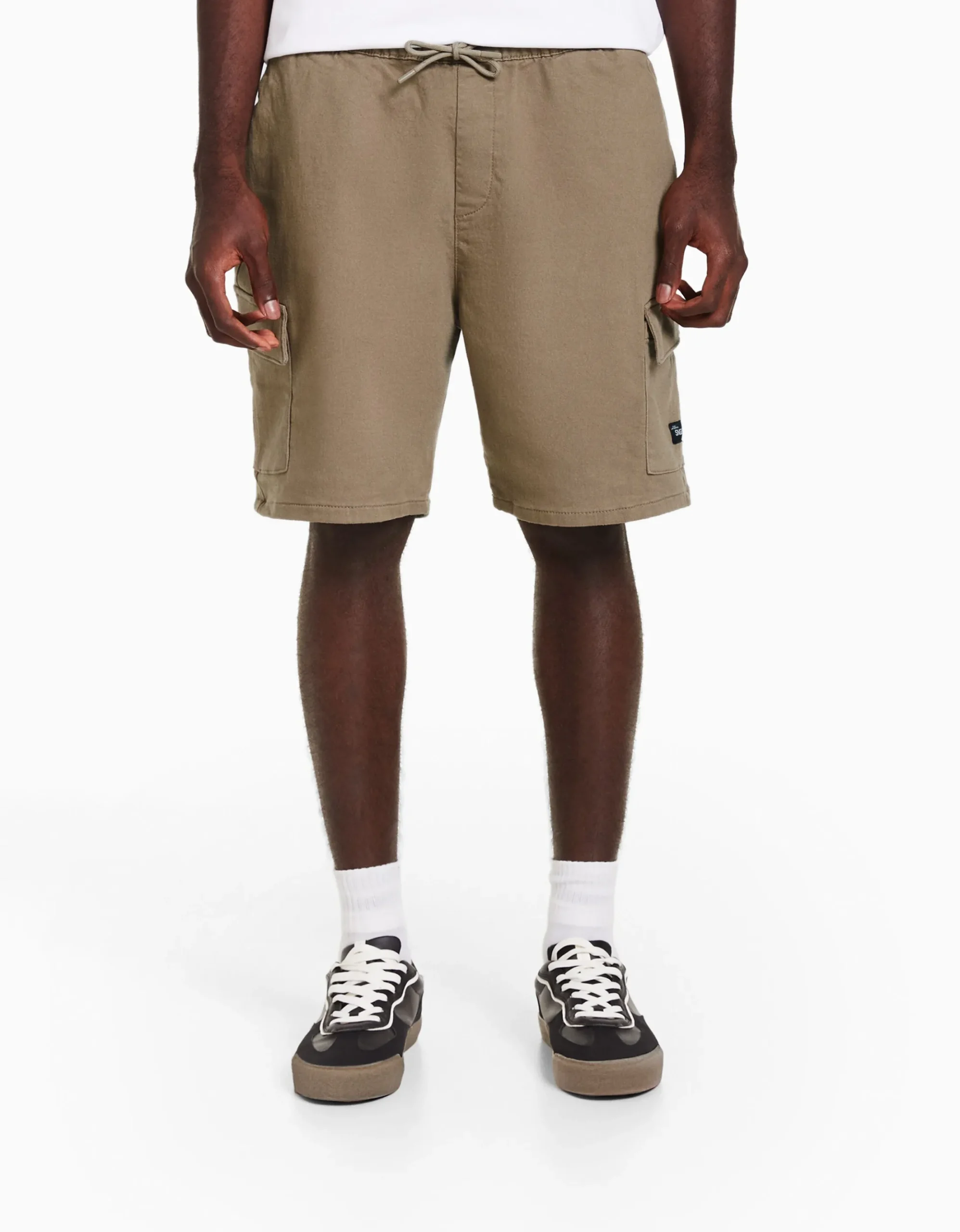 HOMME BERSHKA Bermudas*Bermuda jogger cargo