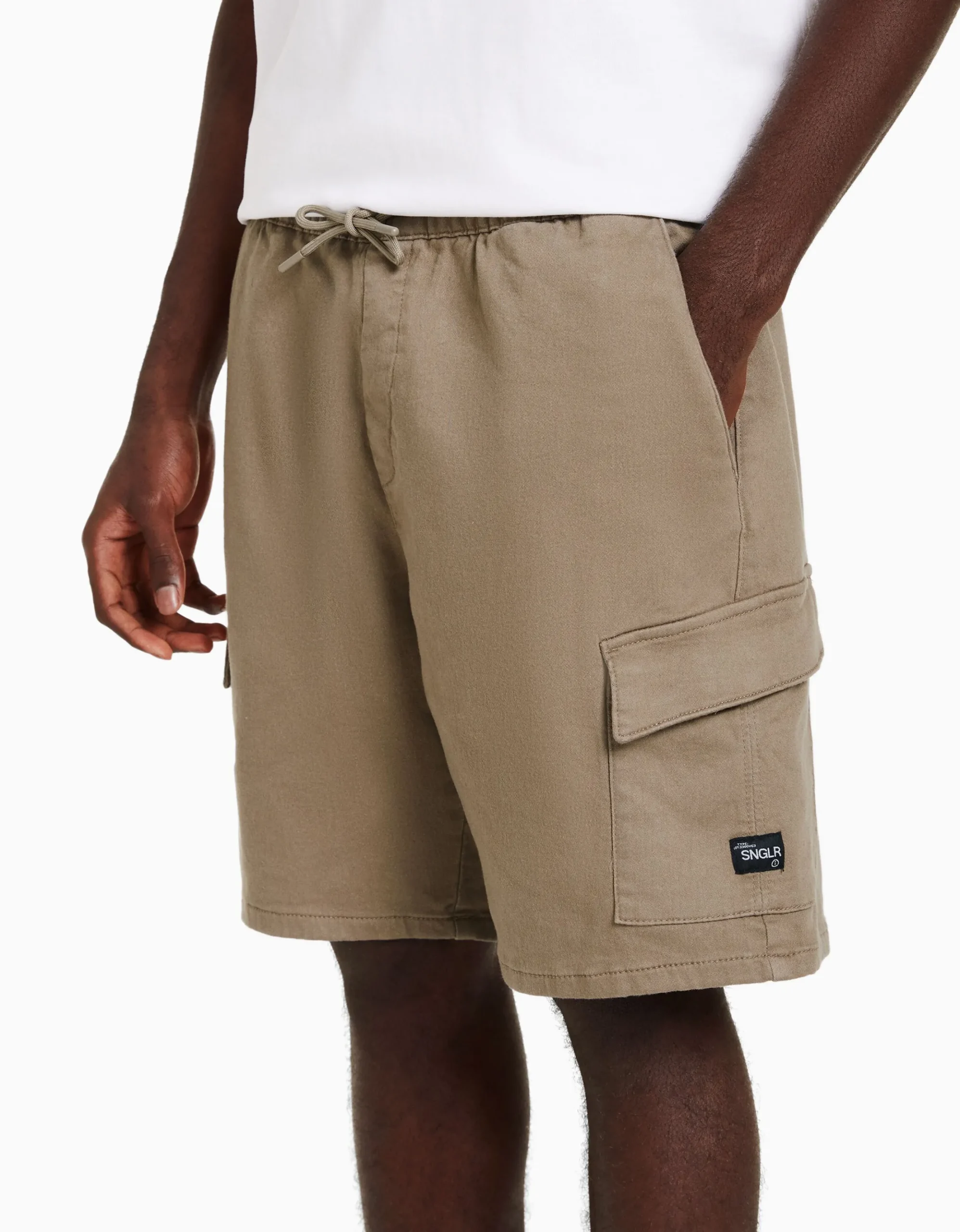 HOMME BERSHKA Bermudas*Bermuda jogger cargo