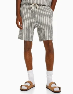 HOMME BERSHKA Bermudas*Bermuda jogger rustique rayures