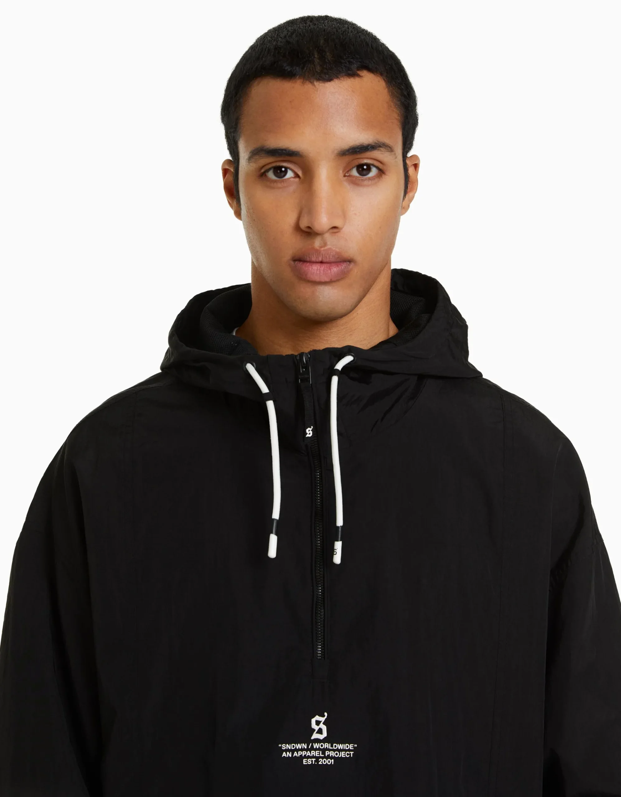 HOMME BERSHKA Blousons et manteaux*Blouson fin capuche effet nylon