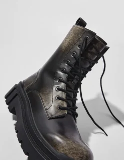 HOMME BERSHKA Bottines*Bottes effet usé semelle crantée homme