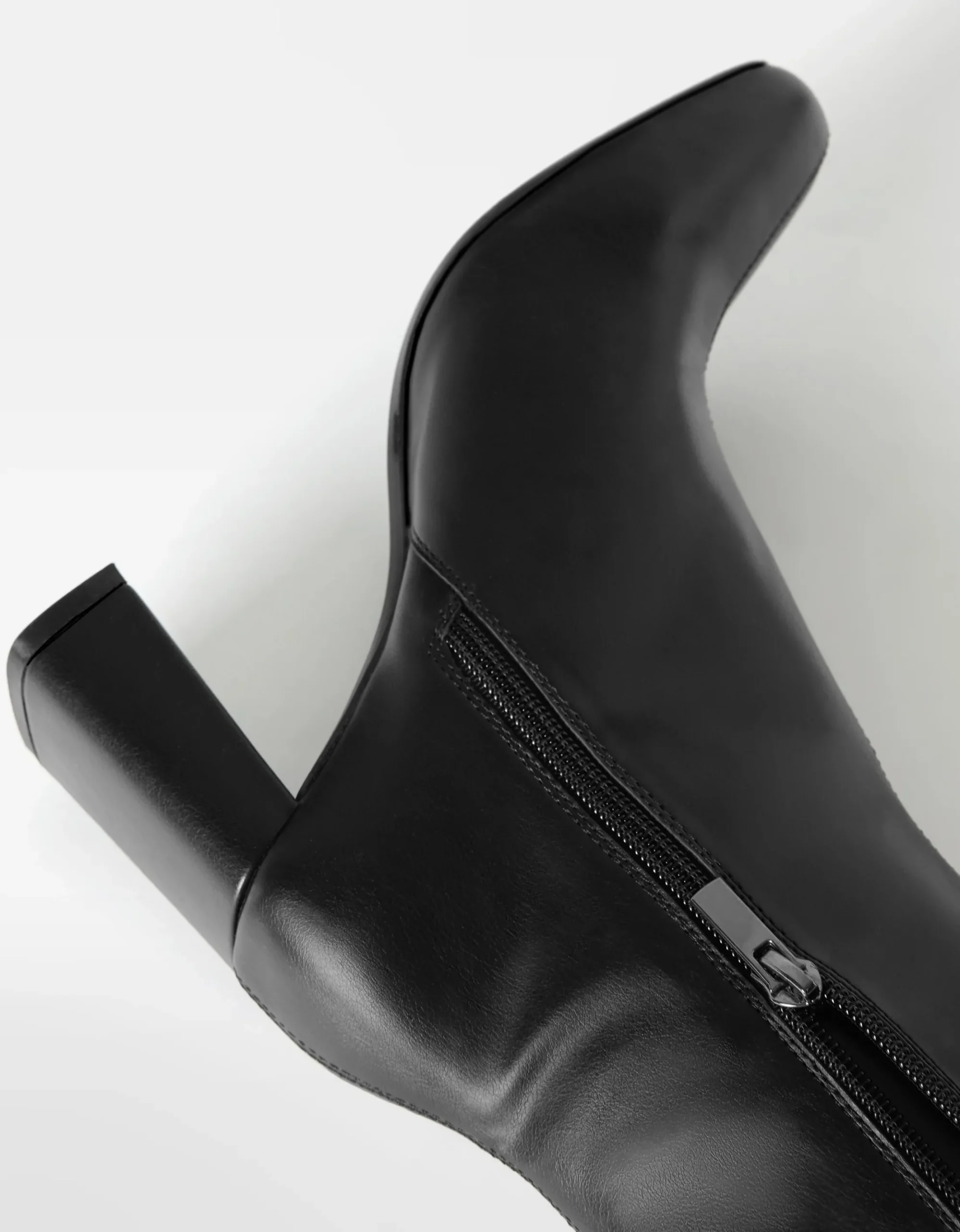 FEMME BERSHKA Chaussures*Bottines à talon moulantes