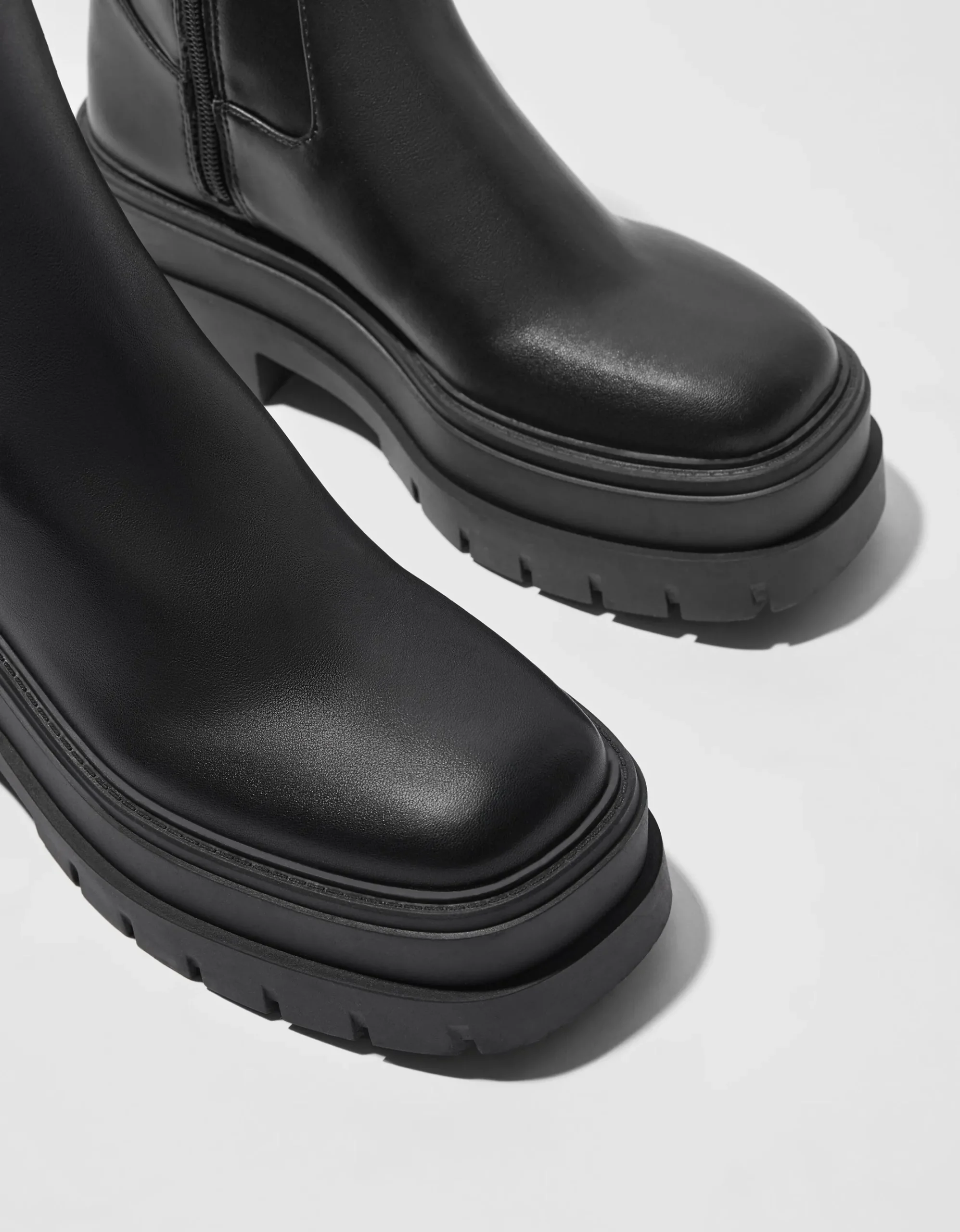 FEMME BERSHKA Chaussures*Bottines plateforme moulantes