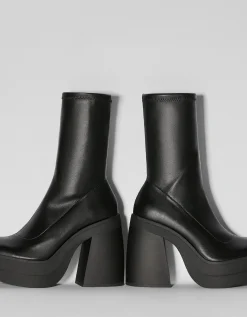 FEMME BERSHKA Similicuir*Bottines talon plateforme moulantes