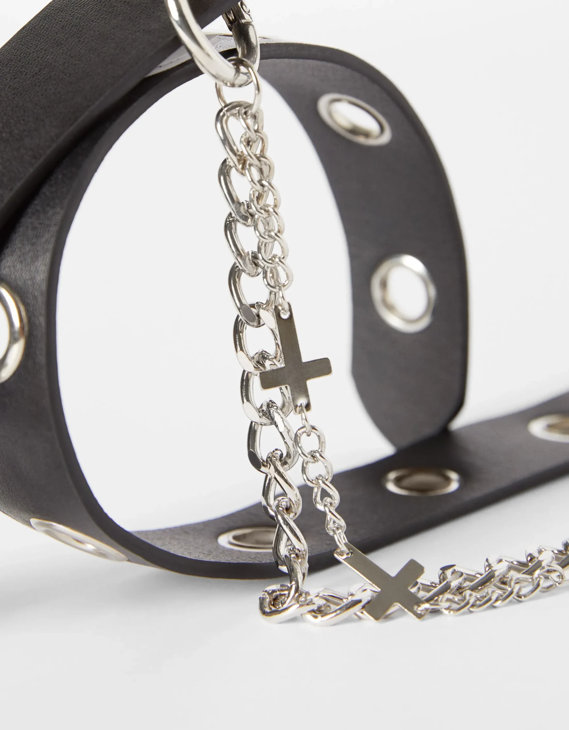 FEMME BERSHKA Similicuir*Ceinture chaîne œillets croix