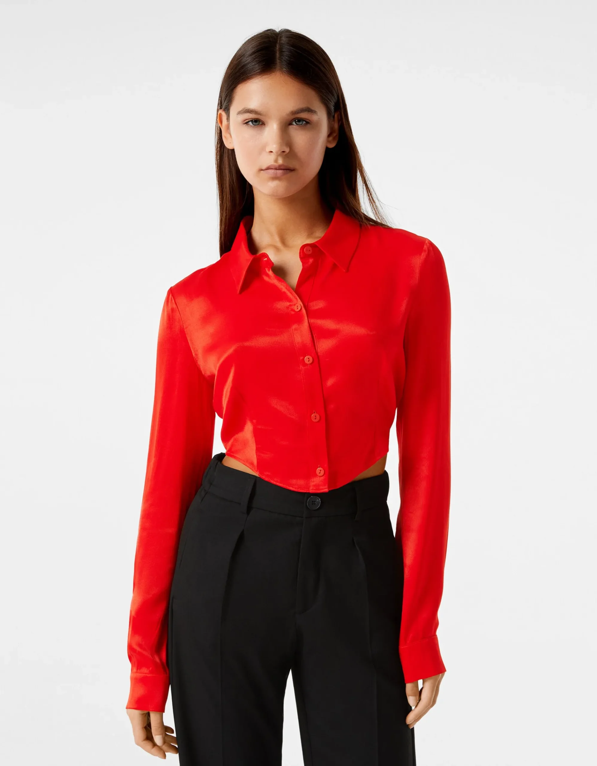 FEMME BERSHKA Chemises et blouses*Chemise cropped manches longues moulante satinée