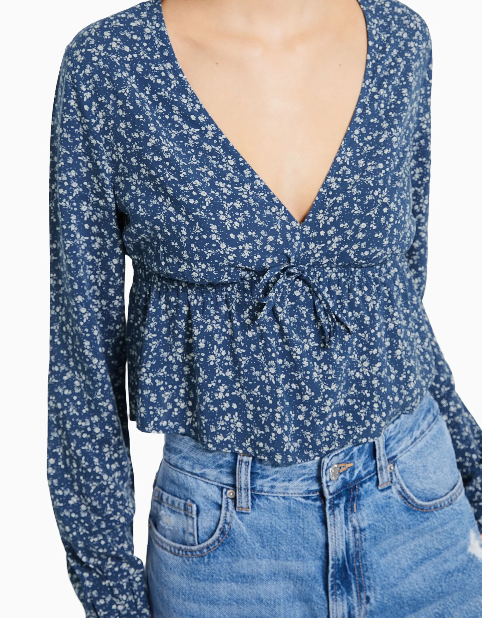 FEMME BERSHKA Chemises et blouses*Chemisier manches longues imprimé fleurs nœud