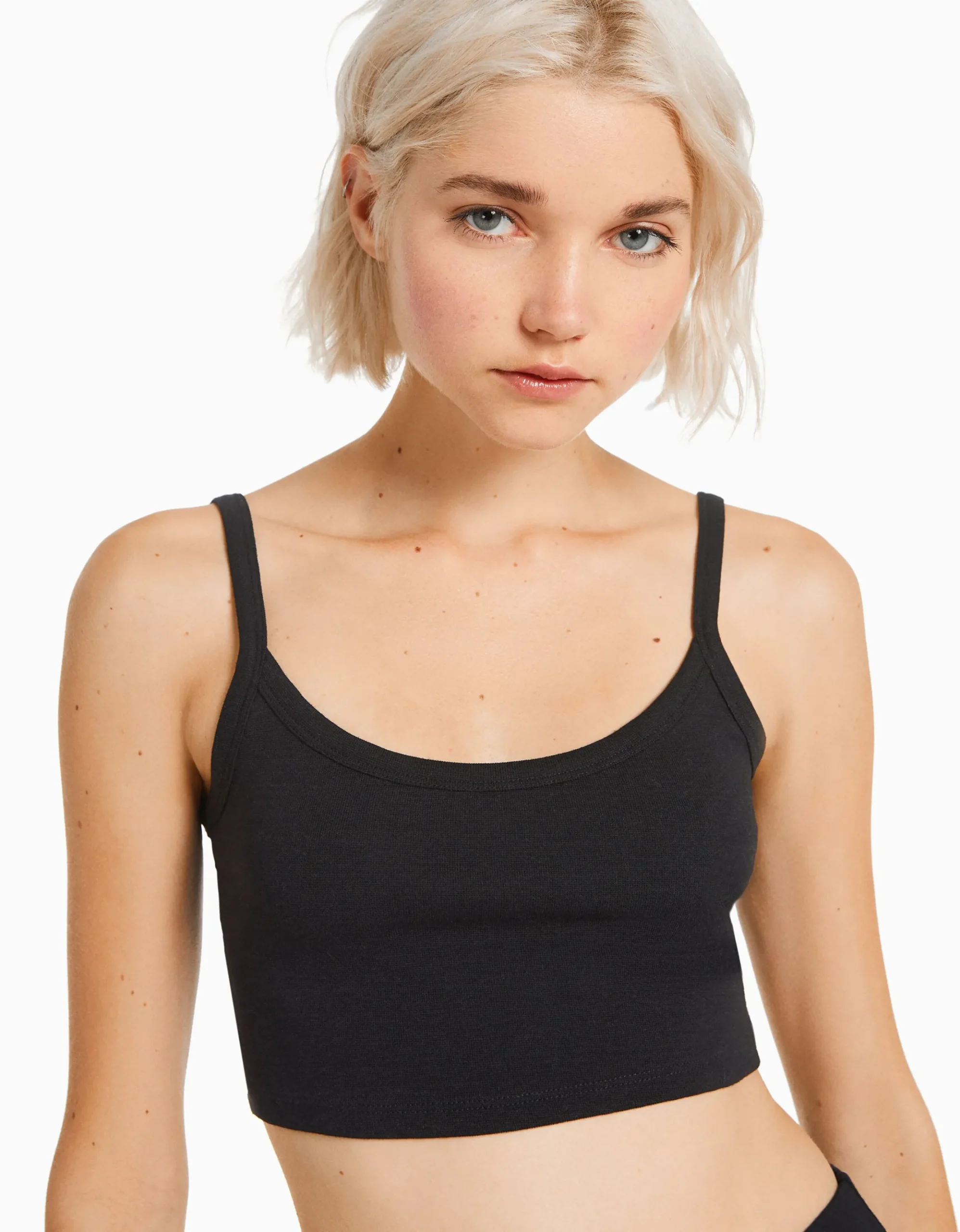 FEMME BERSHKA Tops et corsets*Crop top bretelles larges