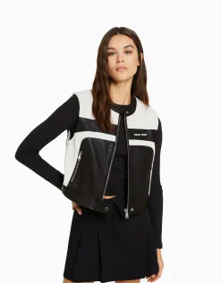 FEMME BERSHKA Vestes*Gilet sans manches racing similicuir