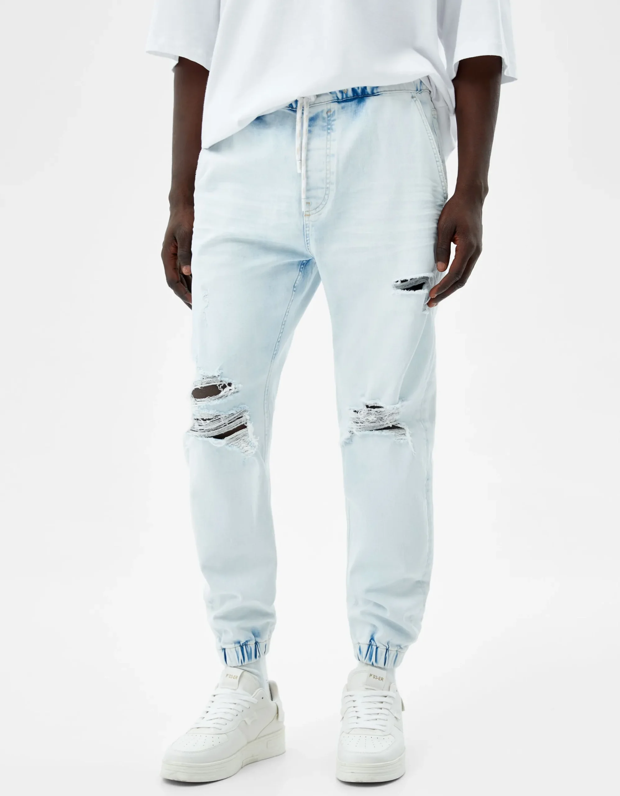 HOMME BERSHKA Pantalons et jeans*Jean jogger déchiré