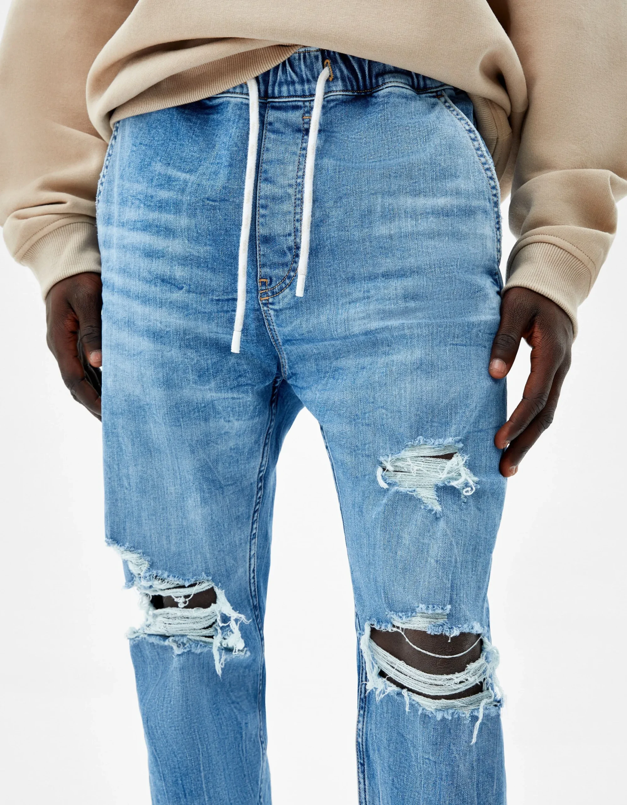 HOMME BERSHKA Pantalons et jeans*Jean jogger déchiré