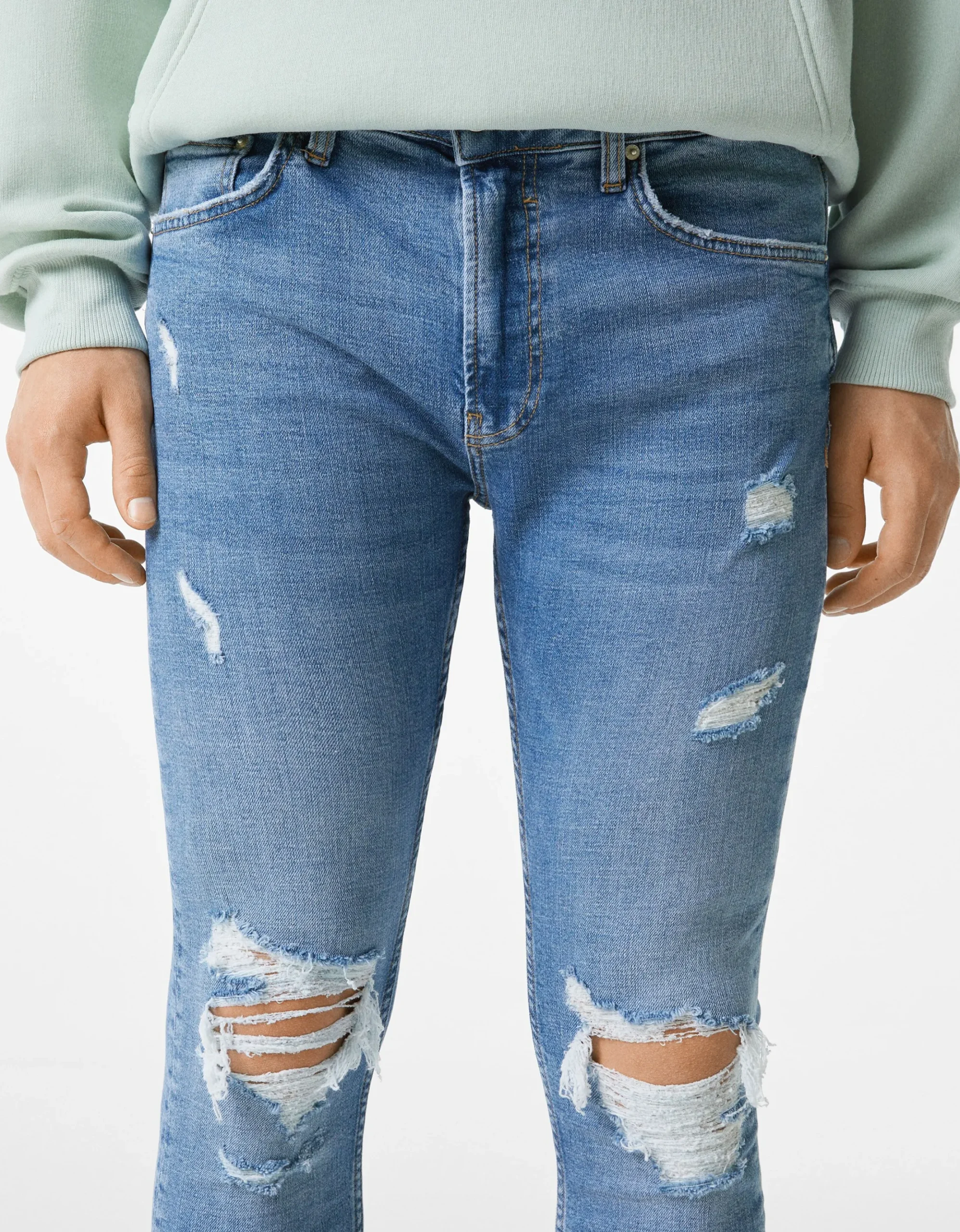 HOMME BERSHKA Pantalons et jeans*Jeans super skinny déchirés