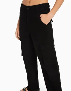 FEMME BERSHKA Pantalons*Pantalon cargo moulant serge multipoches