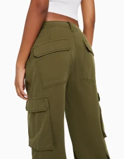 FEMME BERSHKA BSK Teen*Pantalon cargo moulant serge multipoches