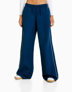 FEMME BERSHKA Vêtements*Pantalon effet nylon passepoil sur le côté