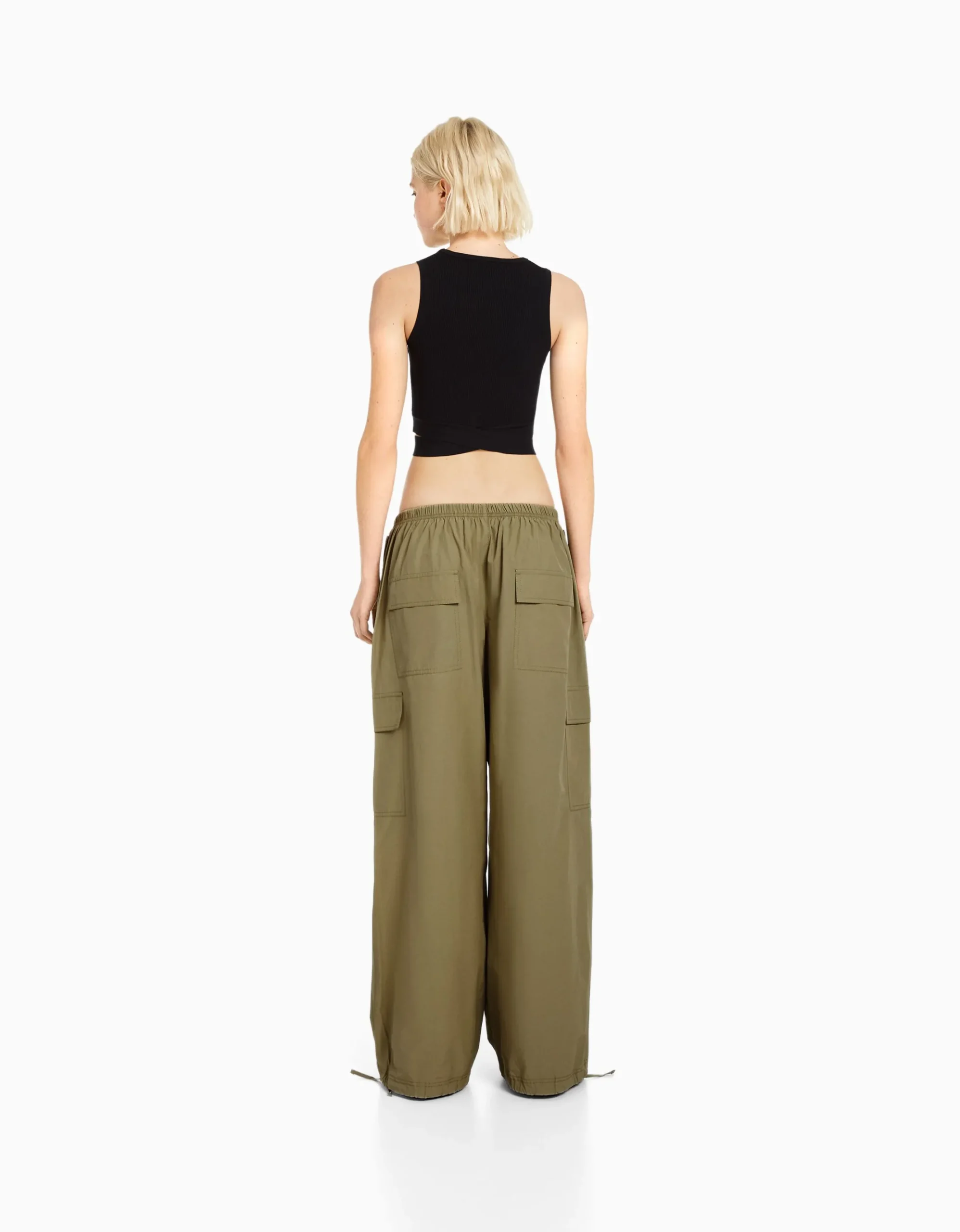 FEMME BERSHKA Vêtements*Pantalon jogger cargo parachute