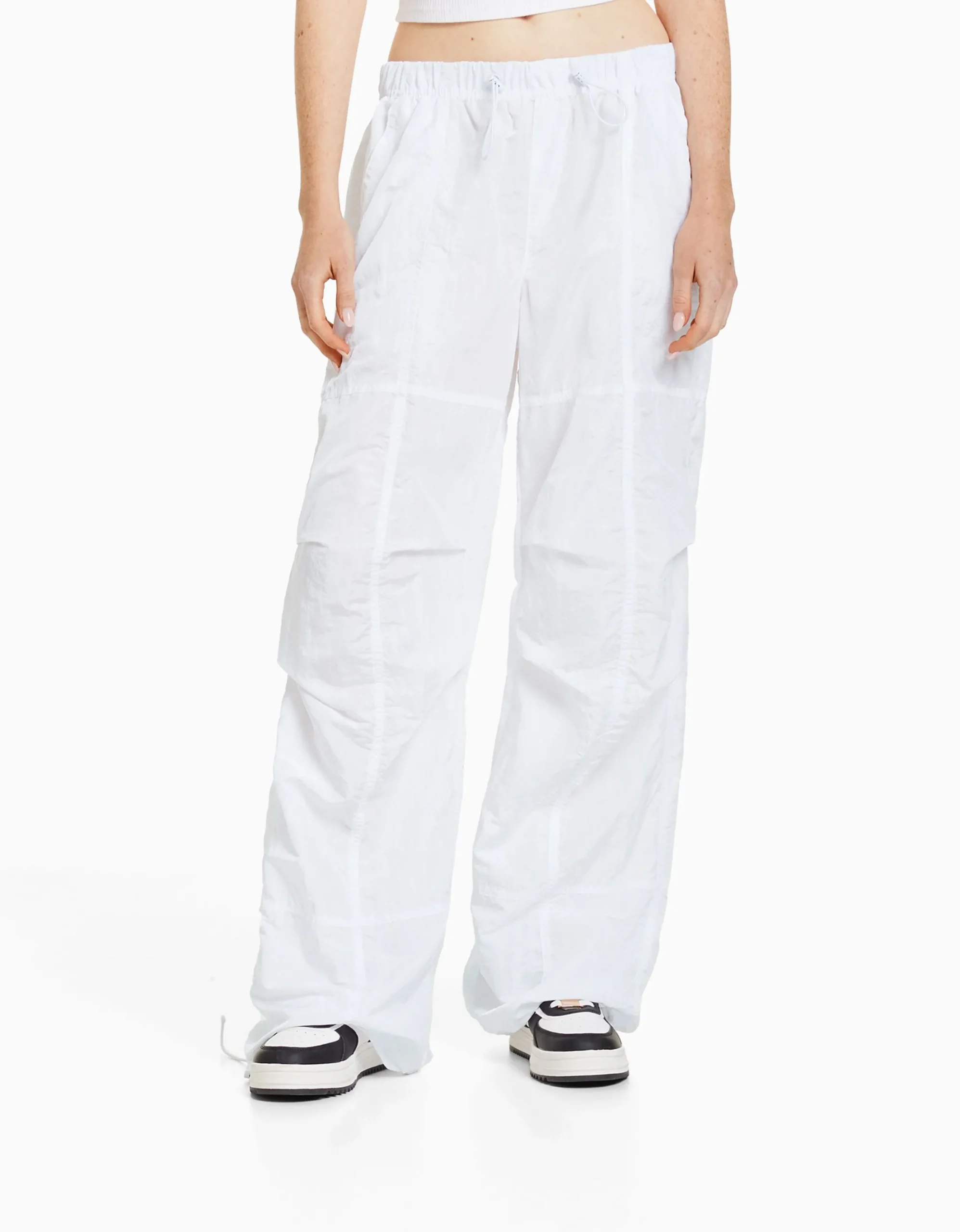 FEMME BERSHKA Vêtements*Pantalon parachute nylon