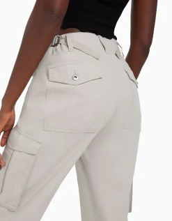 FEMME BERSHKA Pantalons*Pantalon straight cargo réglable