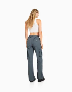 FEMME BERSHKA Pantalons*Pantalon straight cargo réglable