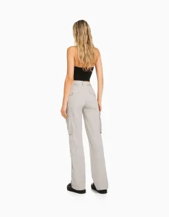 FEMME BERSHKA Vêtements*Pantalon straight cargo réglable