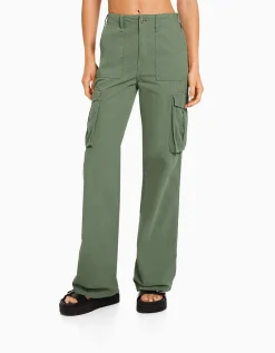 FEMME BERSHKA Pantalons*Pantalon straight cargo réglable