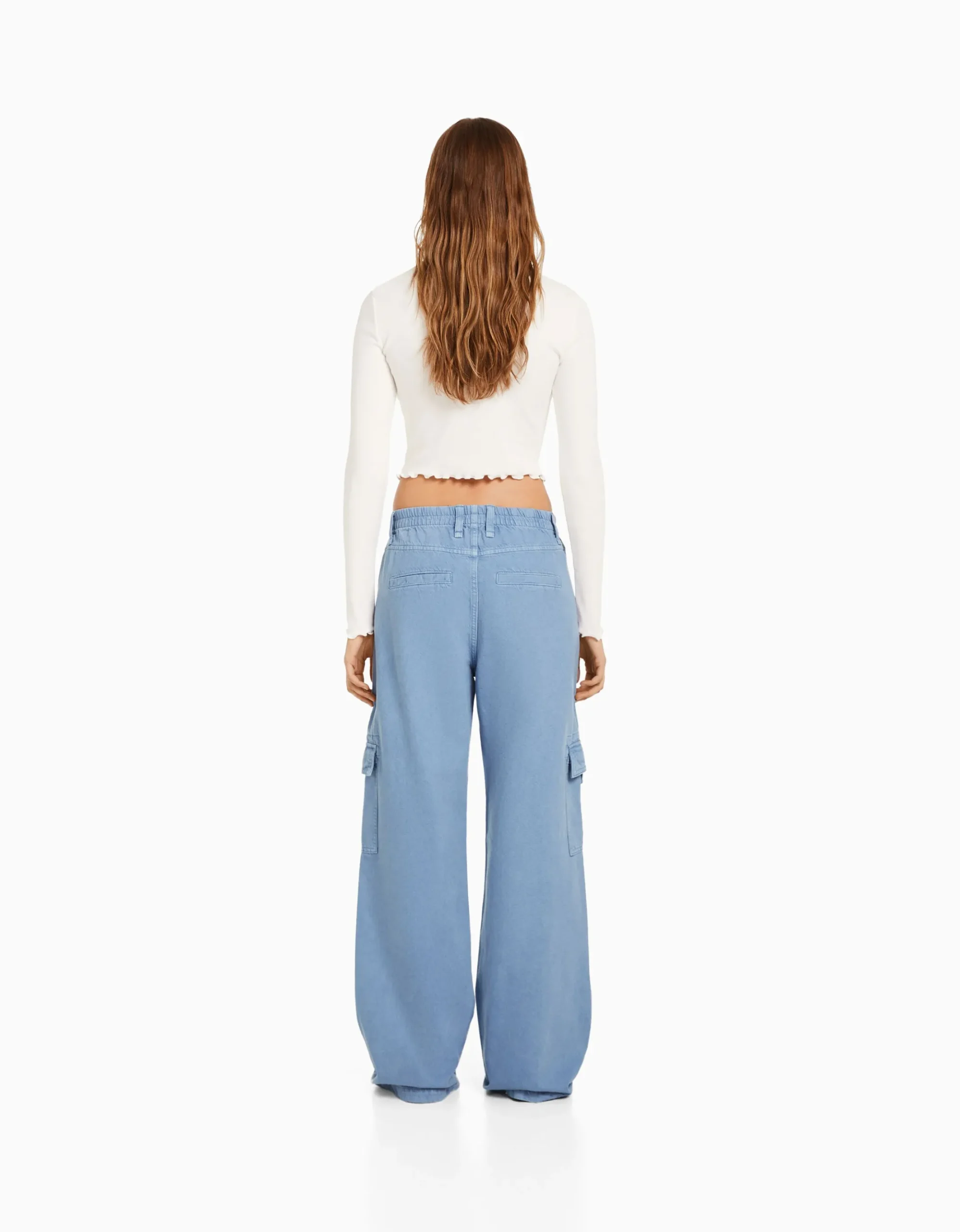 FEMME BERSHKA Cargo et parachute*Pantalon straight cargo sergé taille élastique