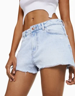 FEMME BERSHKA Shorts et bermudas*Short denim vintage déchiré