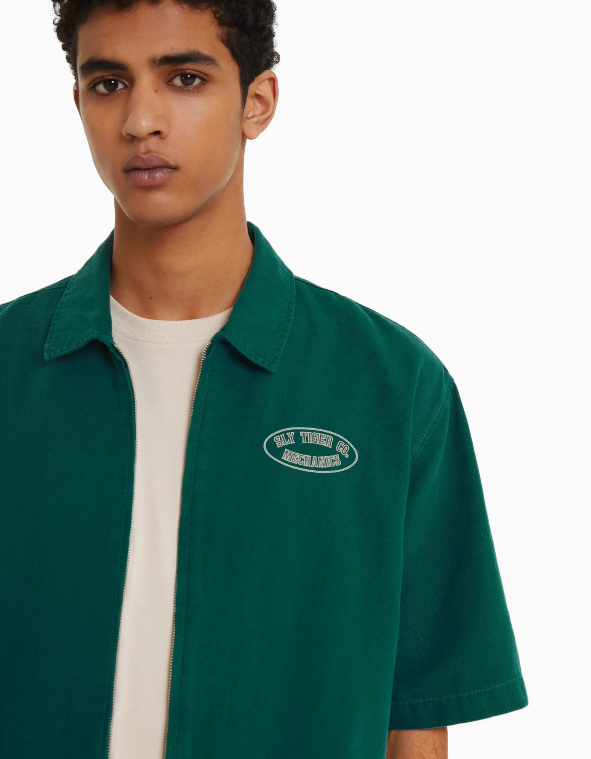 HOMME BERSHKA Surchemises*Surchemise manches courtes toile zippée