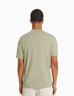 FEMME BERSHKA Personnalisables*T-shirt à manches courtes et col montant
