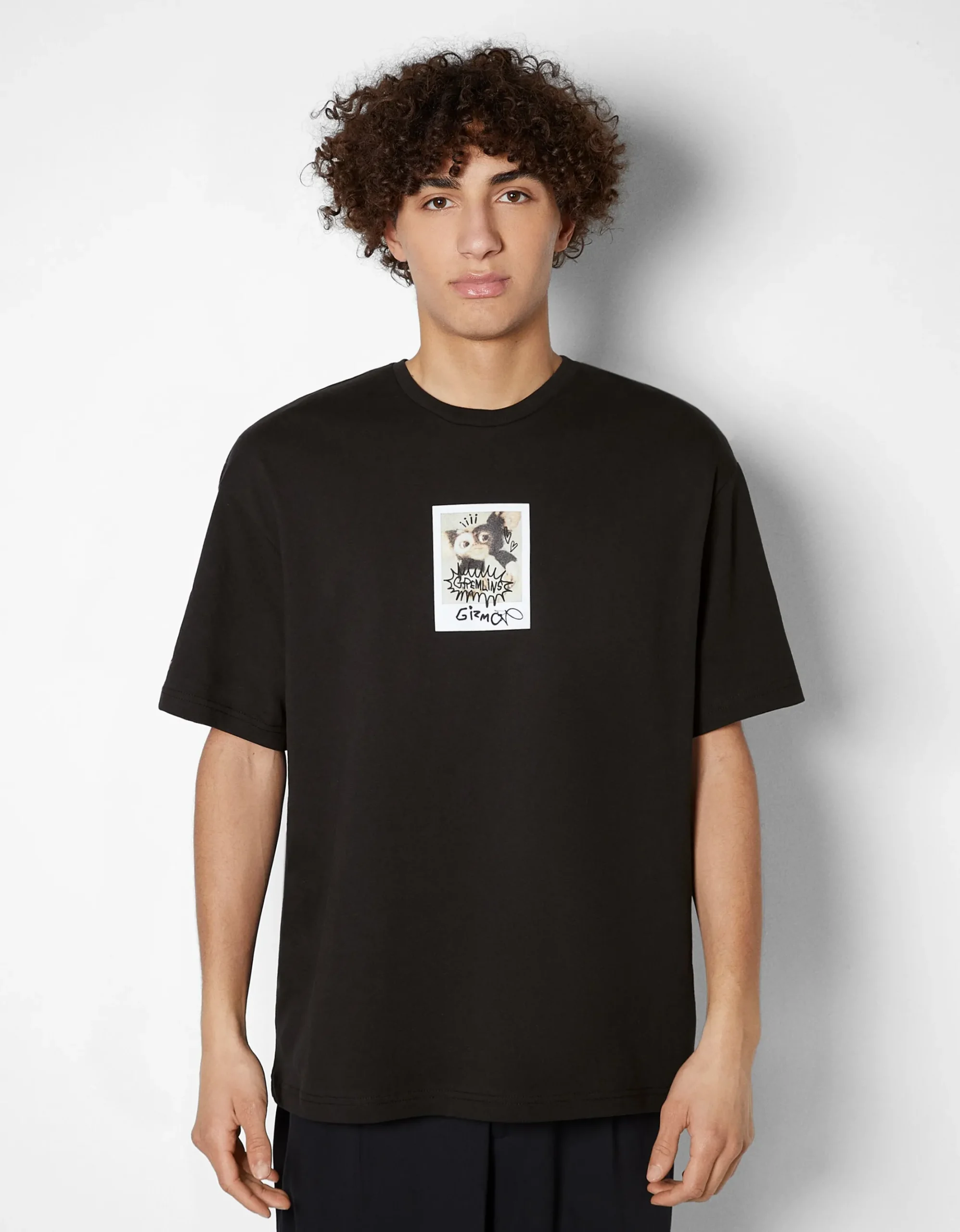HOMME BERSHKA Chaussures*T-shirt manches courtes boxy imprimé Gremlins