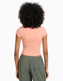 FEMME BERSHKA Tee-shirts*T-shirt manches courtes bord côte